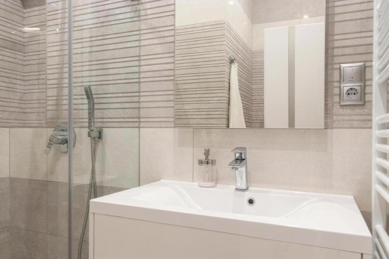Budapest Revay Apartments Εξωτερικό φωτογραφία